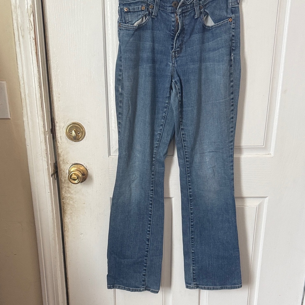 Levi's Women's Straight Leg Blue Jeans